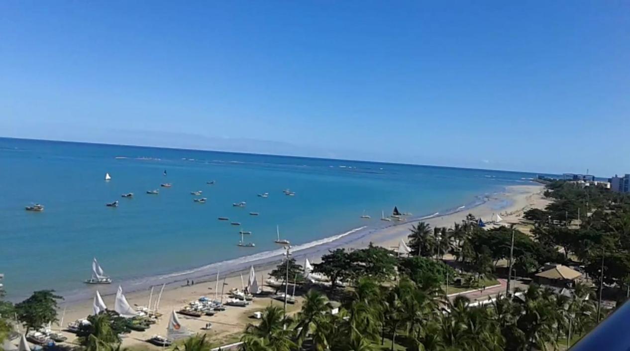 Na Beira Mar De Pajucara - Edificio Neo 2 - Apartamento Com 02 Quartos - Tem Varanda- Vista Lateral Do Mar - Avenida Doutor Antonio Gouveia 1081- Consumo Eletrico E Pago No Ckeck-Out 1Kwh E 1,35 Reias Maceio  Exterior photo