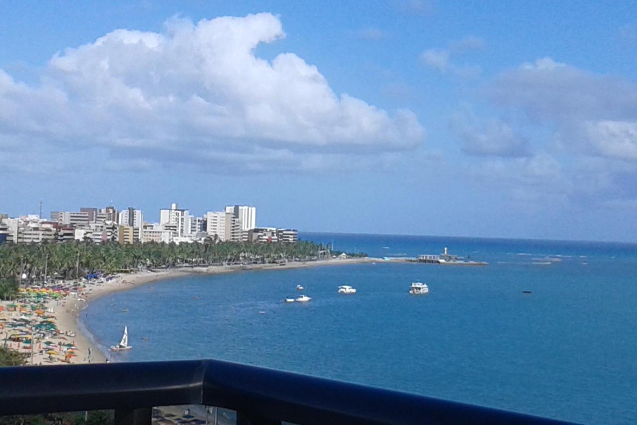 Na Beira Mar De Pajucara - Edificio Neo 2 - Apartamento Com 02 Quartos - Tem Varanda- Vista Lateral Do Mar - Avenida Doutor Antonio Gouveia 1081- Consumo Eletrico E Pago No Ckeck-Out 1Kwh E 1,35 Reias Maceio  Exterior photo