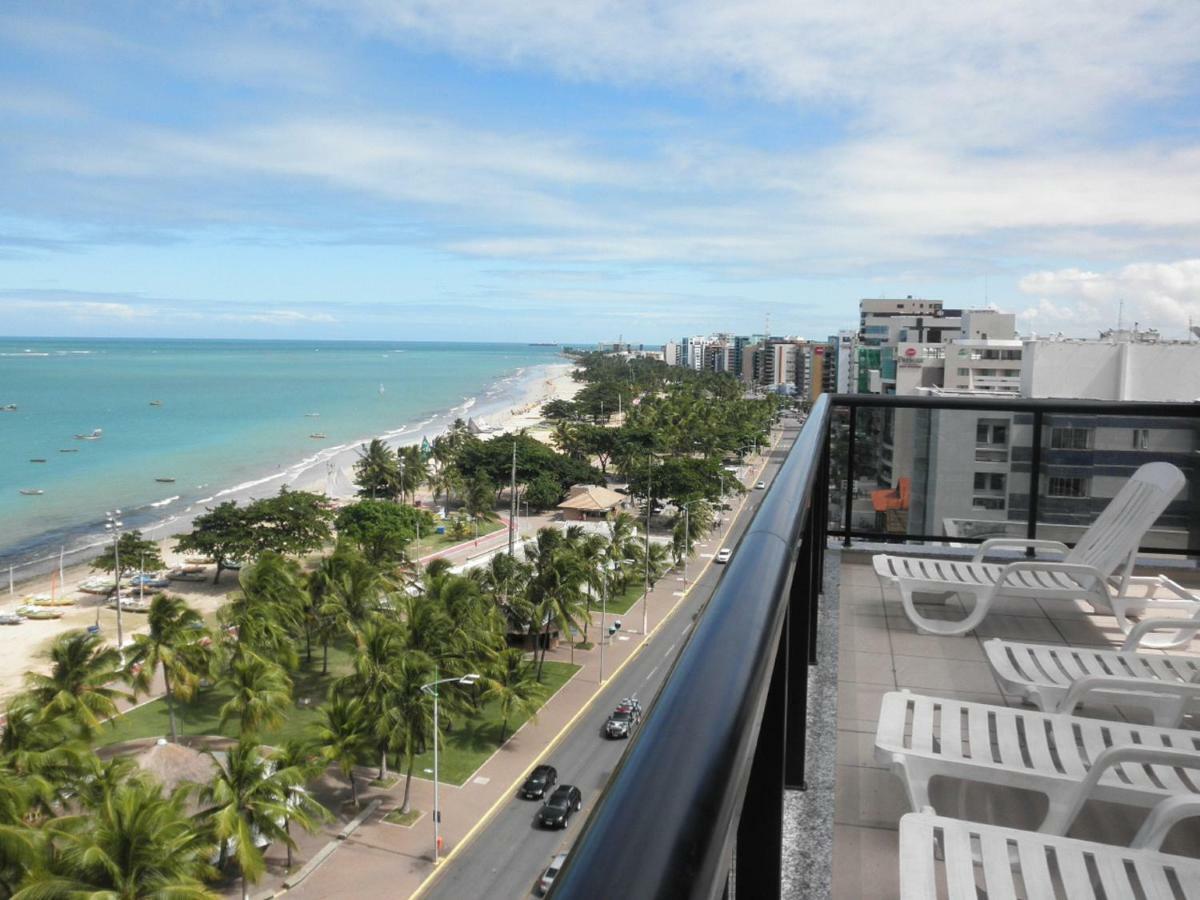 Na Beira Mar De Pajucara - Edificio Neo 2 - Apartamento Com 02 Quartos - Tem Varanda- Vista Lateral Do Mar - Avenida Doutor Antonio Gouveia 1081- Consumo Eletrico E Pago No Ckeck-Out 1Kwh E 1,35 Reias Maceio  Exterior photo